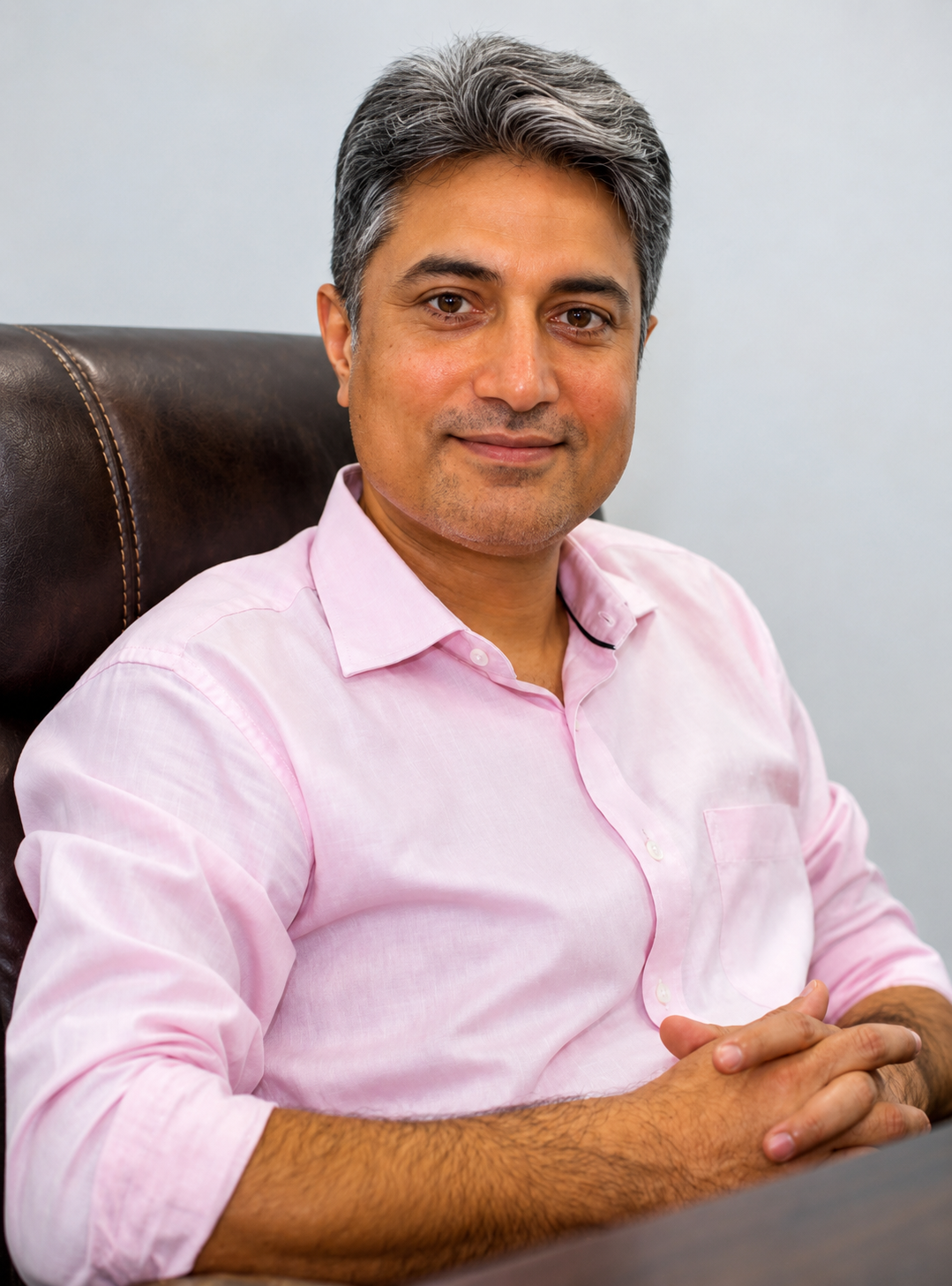 Dr. Shushant Luthra